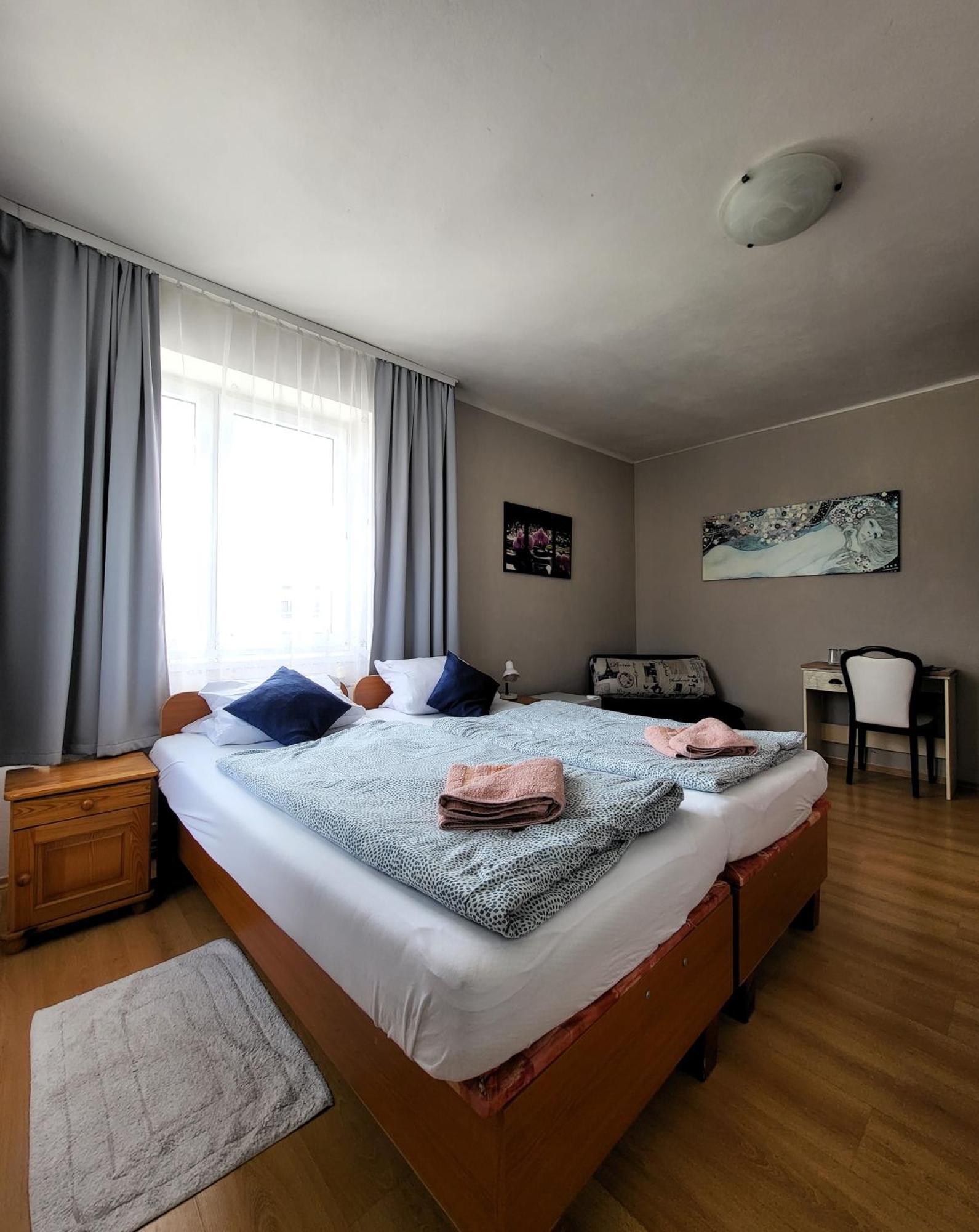 Alcorso Pension Banská Bystrica Exterior foto