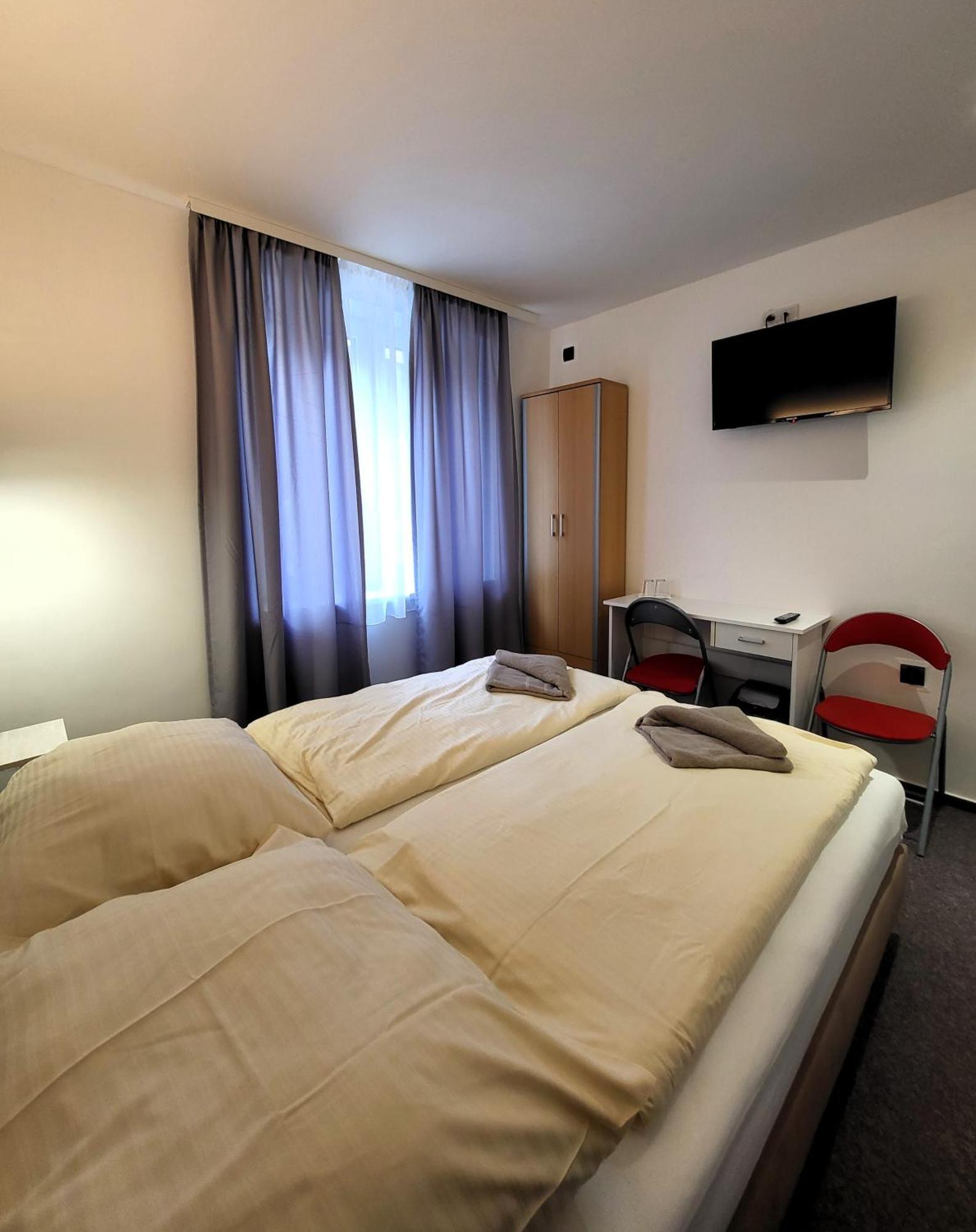 Alcorso Pension Banská Bystrica Exterior foto